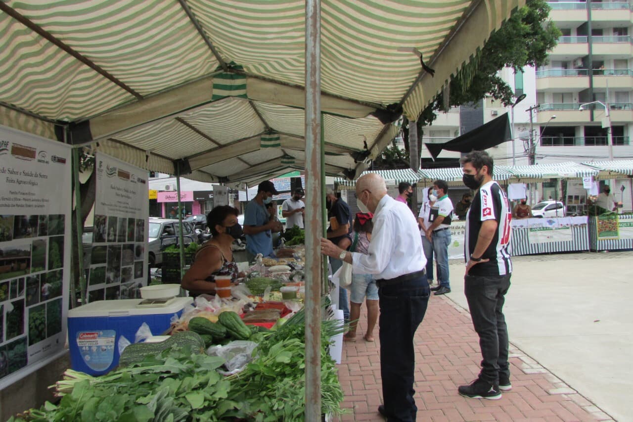 Feira Agroecológica comemora Dia Internacional de Luta Contra Agrotóxicos