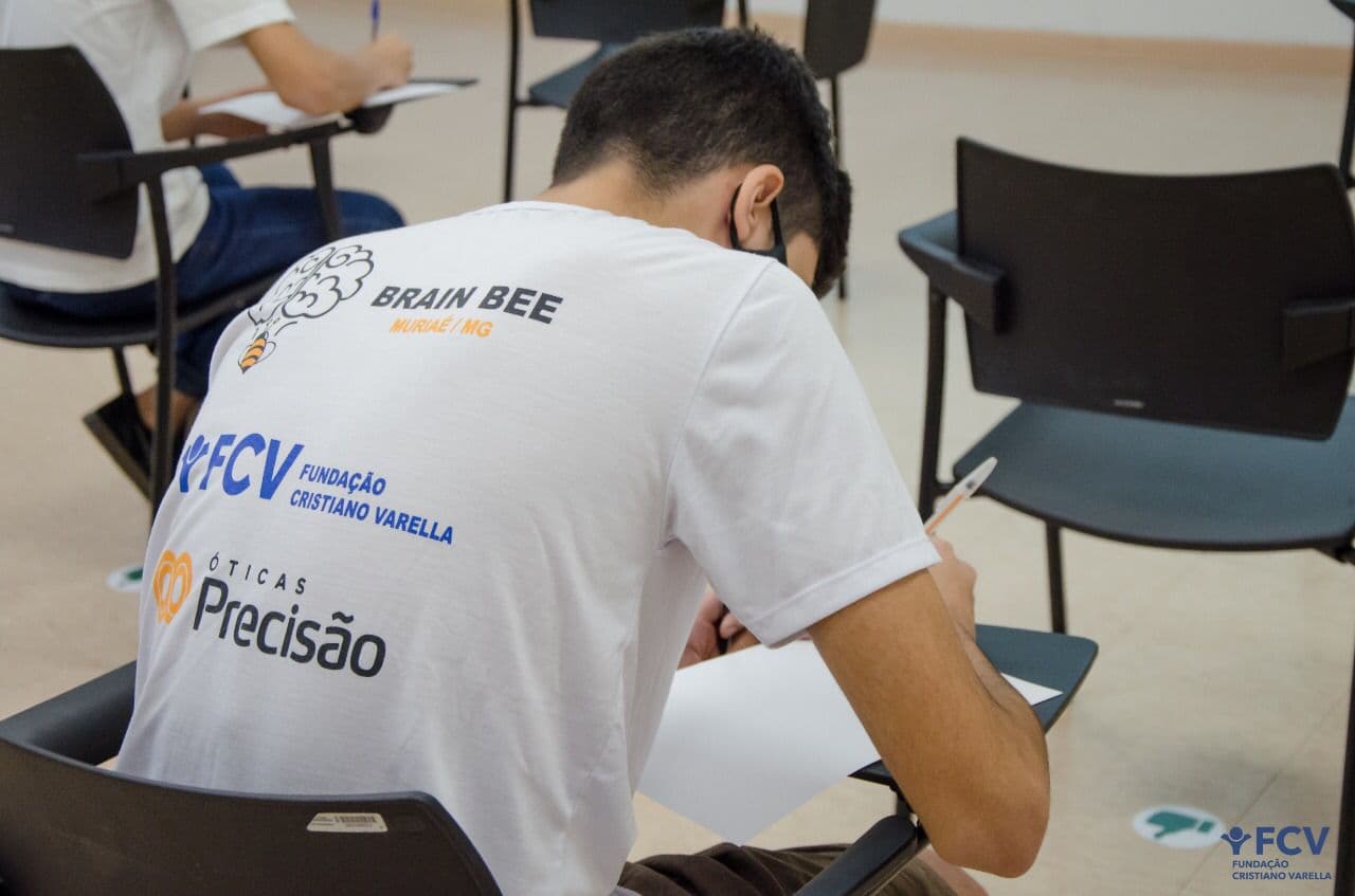 Fundação Cristiano Varella abre inscrições para 4ª edição do Brain Bee Muriaé