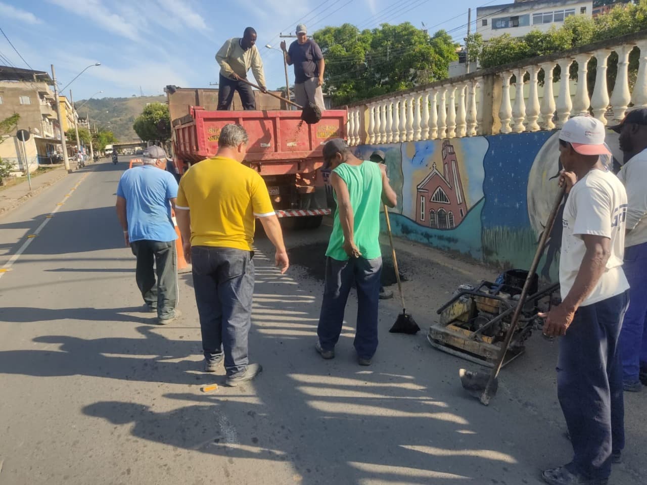 Operação Tapa-Buracos realiza reparos na Avenida dos Expedicionários no bairro Bela Vista